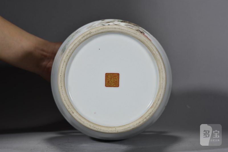 近现代 珐琅彩花鸟纹双兽耳尊 - 图4